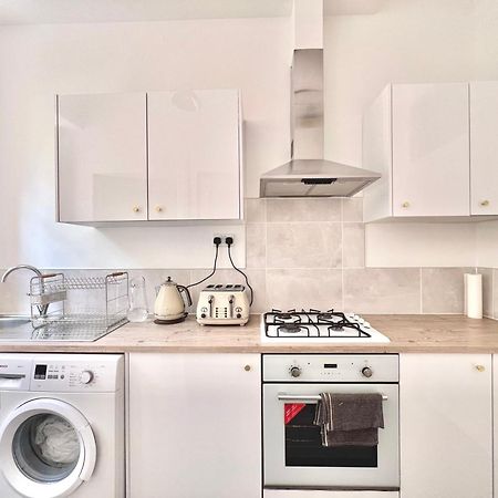 Bright Old Town City Centre Apartment Edinburgh Ngoại thất bức ảnh