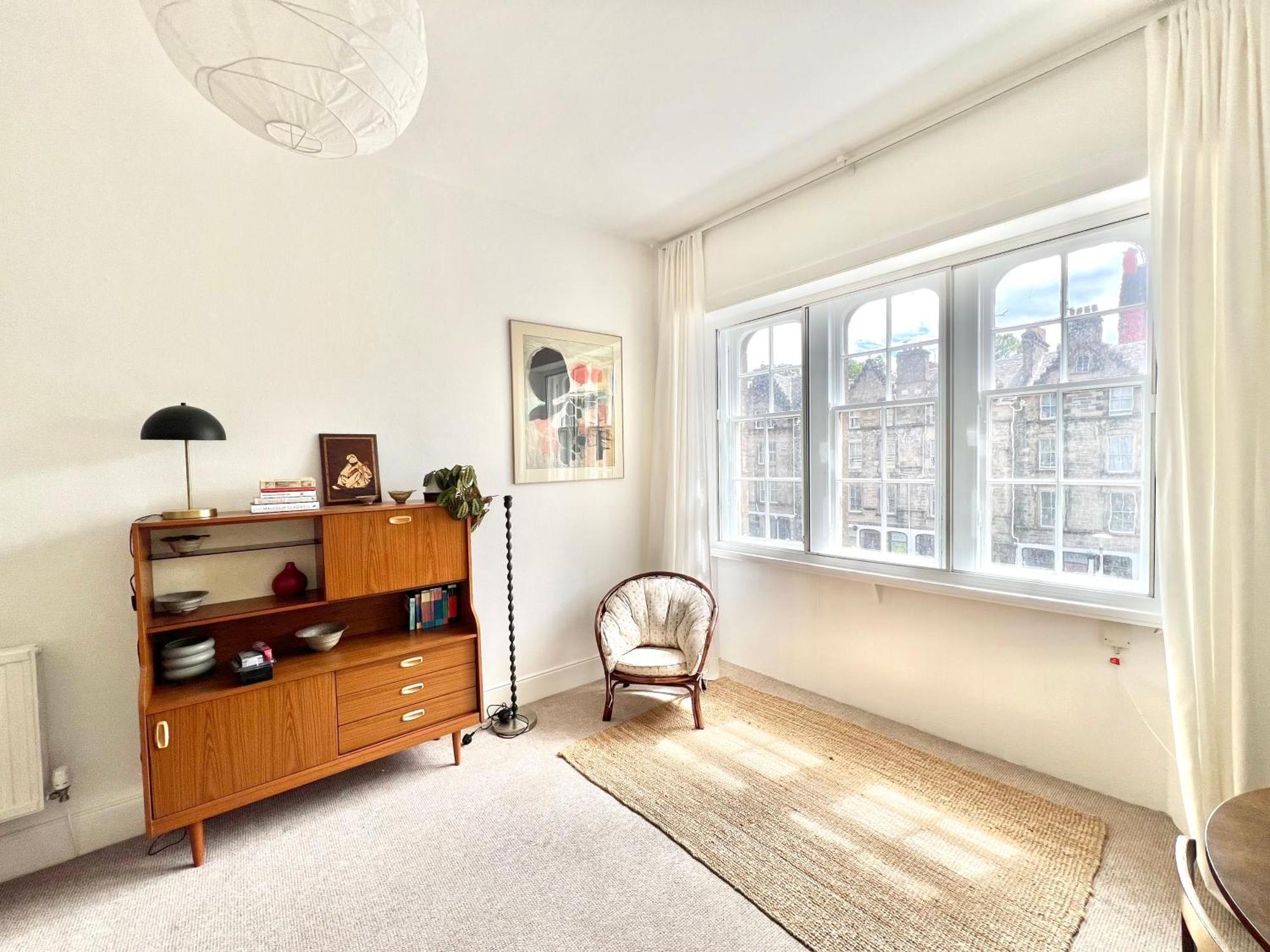 Bright Old Town City Centre Apartment Edinburgh Ngoại thất bức ảnh